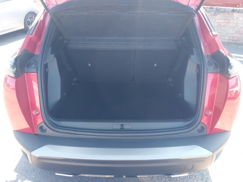 Used Peugeot 2008 2023 for sale - 76708782: Photo 8