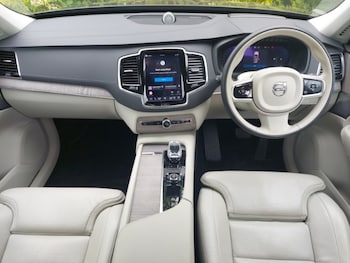 Used Volvo XC90 2023 for sale - 79112635: Photo