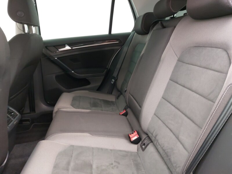 Used Volkswagen Golf 2020 for sale - 77495600: Photo 6