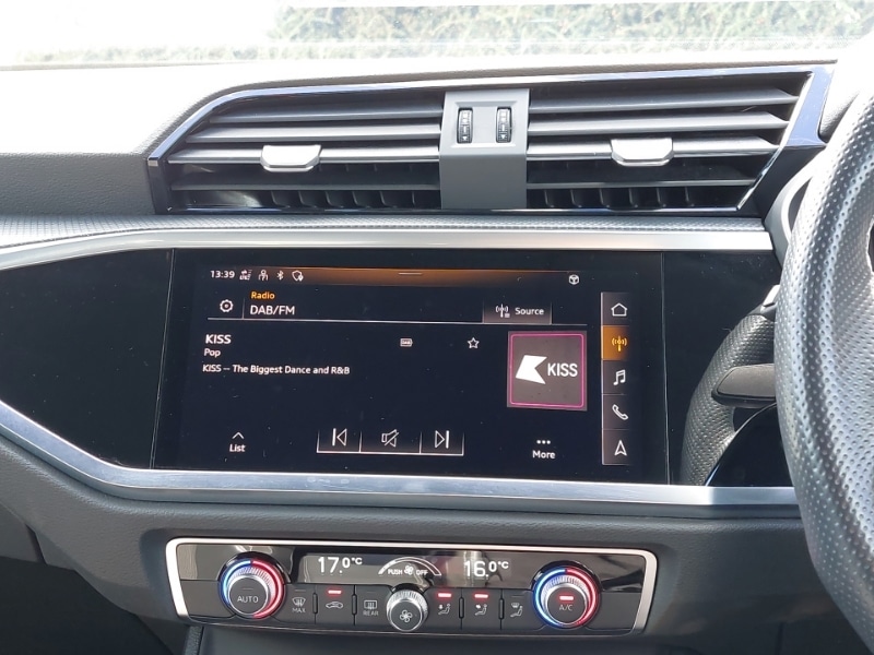 Used Audi Q3 2022 for sale - 76578805: Photo 11