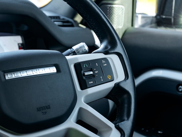 Used Land Rover Defender 2020 for sale - 76288777: Photo 12