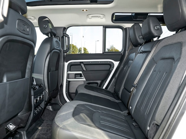 Used Land Rover Defender 2020 for sale - 76288777: Photo 6
