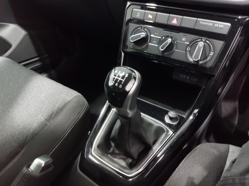 Used Volkswagen T-Cross 2024 for sale - 77049523: Photo 12