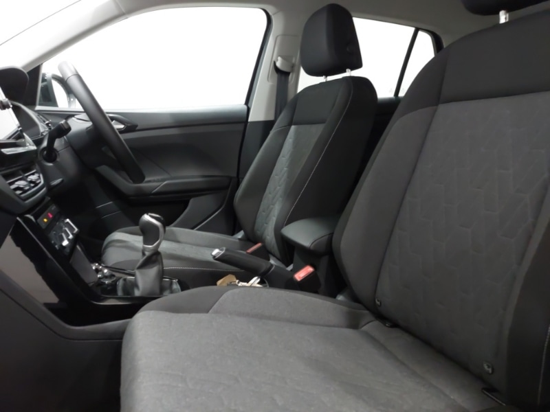 Used Volkswagen T-Cross 2024 for sale - 77049523: Photo 5