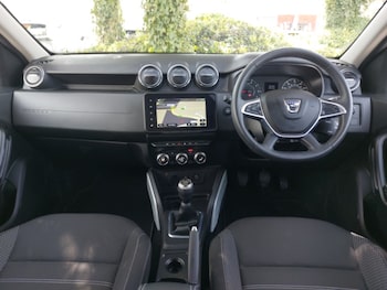 Used Dacia Duster 2022 for sale - 78392019: Photo