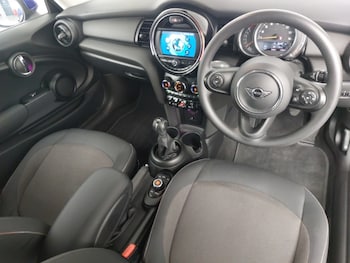 Used MINI Hatch 2020 for sale - 78848277: Photo