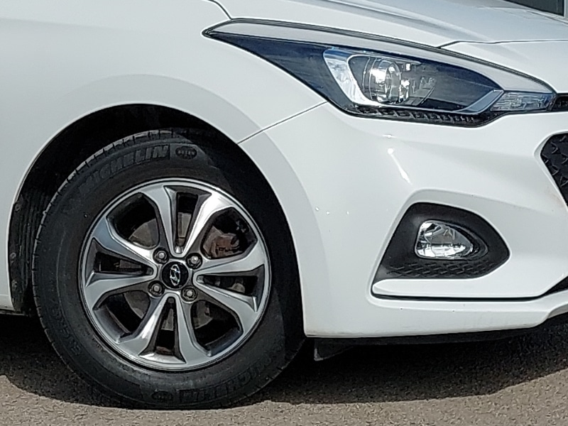 Used Hyundai i20 2020 for sale - 76145107: Photo 9