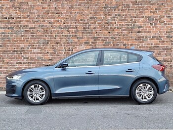 Used Ford Focus 2022 for sale - 77911894: Photo