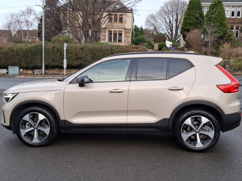 Used Volvo XC40 2025 for sale - 77206300: Photo 4