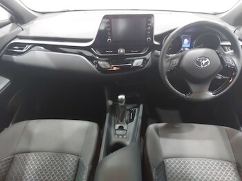 Used Toyota C-HR 2023 for sale - 78522331: Photo