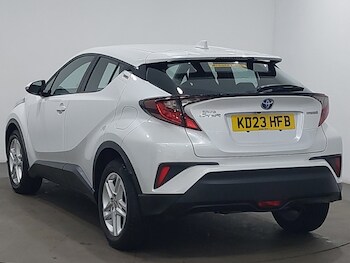 Used Toyota C-HR 2023 for sale - 78522331: Photo