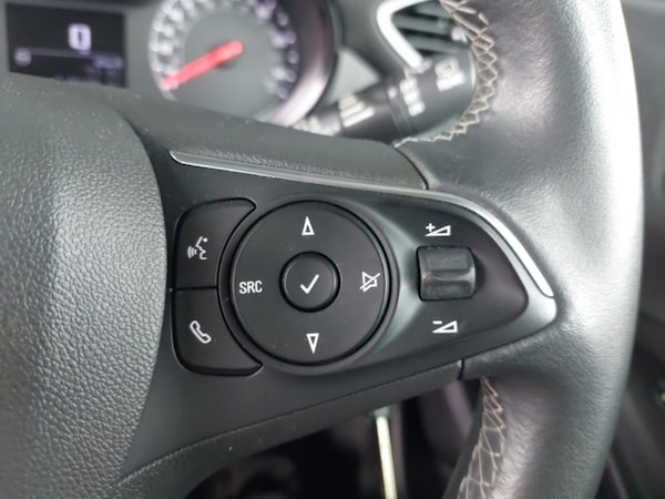 Used Vauxhall Crossland 2022 for sale - 76233163: Photo 11