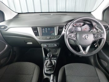 Used Vauxhall Crossland 2022 for sale - 76233163: Photo 2