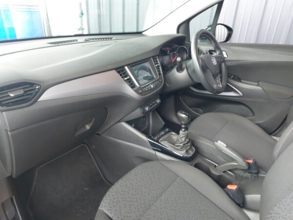 Used Vauxhall Crossland 2022 for sale - 76233163: Photo 5