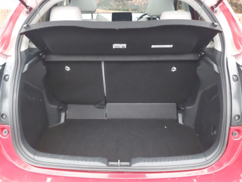 Used Toyota Yaris 2023 for sale - 77339122: Photo 8