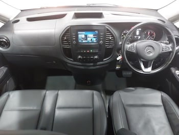 Used Mercedes-Benz Vito 2022 for sale - 76150285: Photo