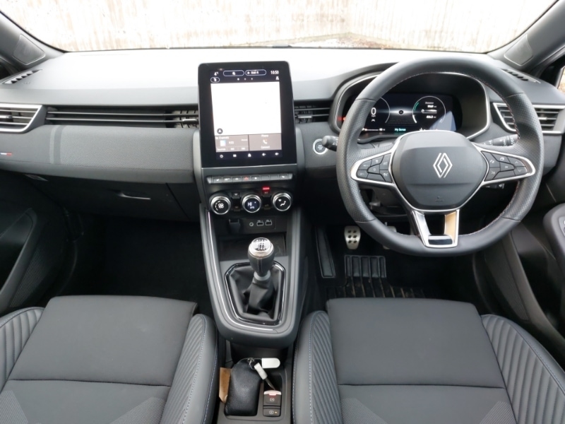 Used Renault Clio 2025 for sale - 77115648: Photo 2