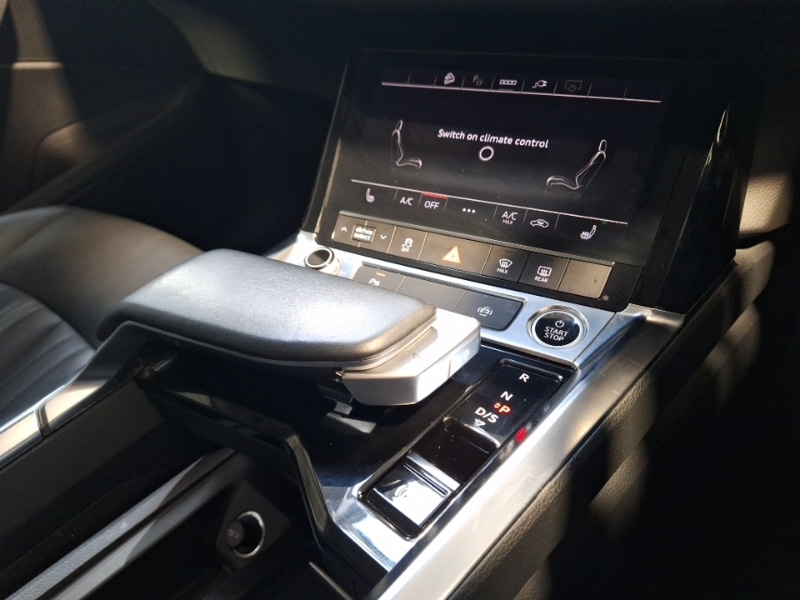 Used Audi e-tron 2021 for sale - 77923452: Photo 11