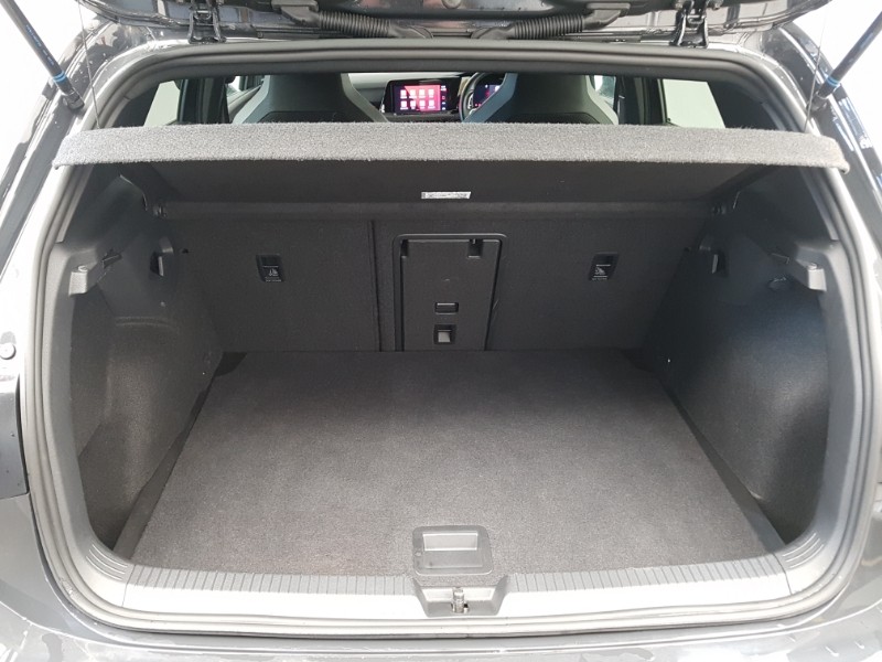 Used Volkswagen Golf 2020 for sale - 77778019: Photo 8