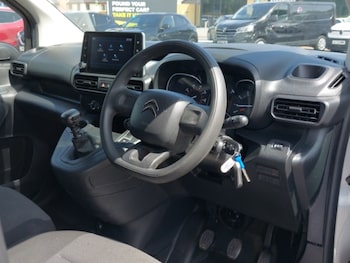 Used Citroen Berlingo 2023 for sale - 78735886: Photo