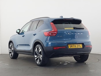 Used Volvo XC40 2024 for sale - 76695347: Photo