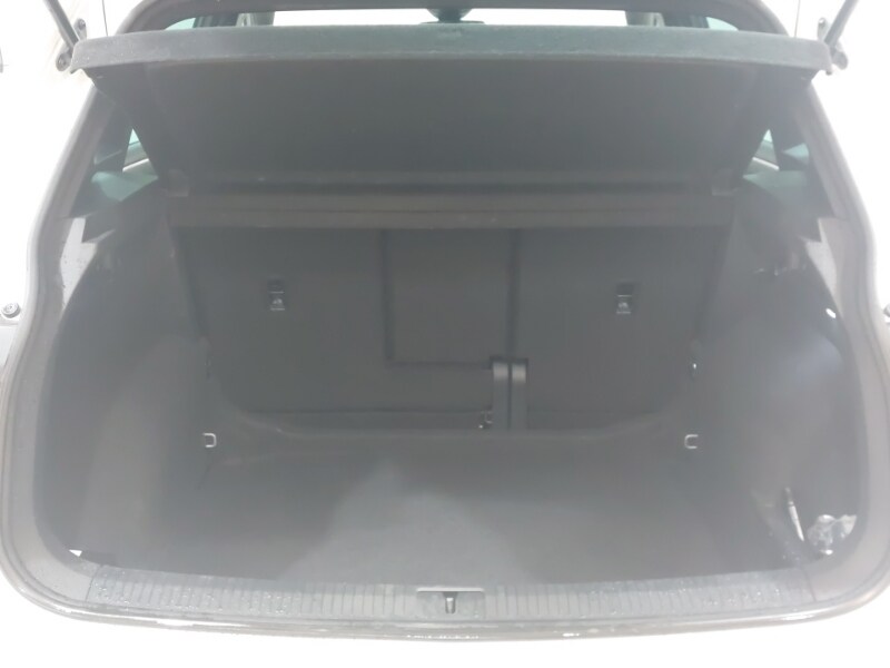 Used Volkswagen Tiguan 2023 for sale - 77907216: Photo 8