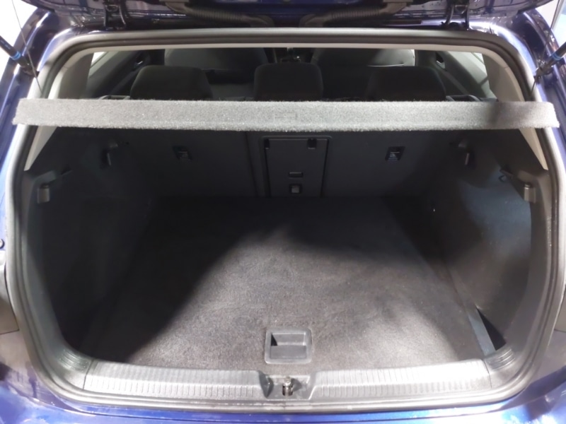 Used Volkswagen Golf 2021 for sale - 77190136: Photo 8