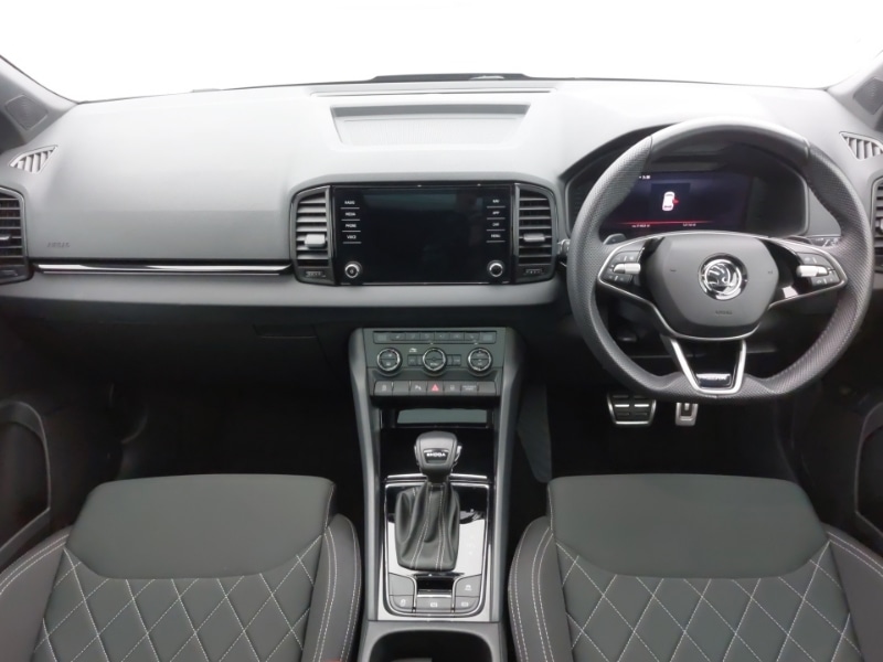 Used Skoda Karoq 2024 for sale - 76354181: Photo 2