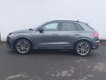 Used Audi Q3 2021 for sale - 76970903: Photo