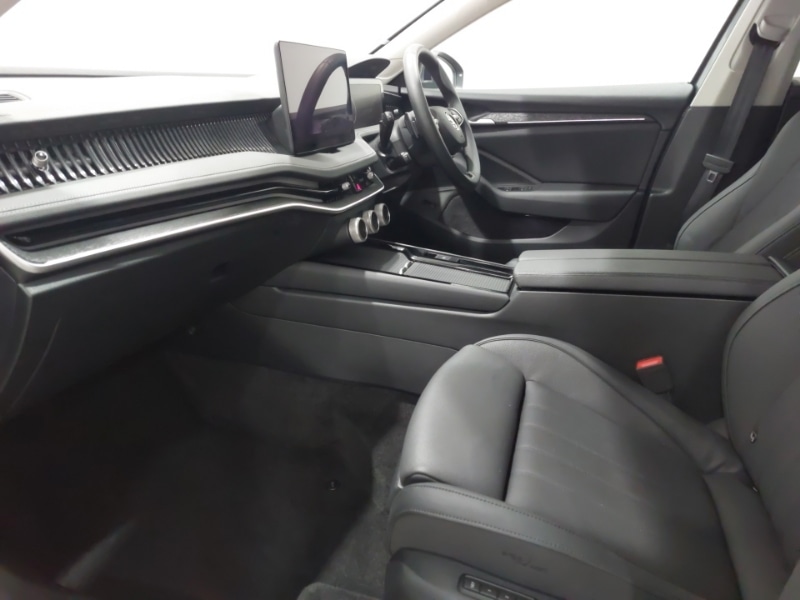Used Skoda Superb 2024 for sale - 76198959: Photo 5