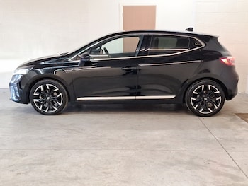 Used Renault Clio 2024 for sale - 78219838: Photo