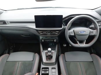 Used Ford Kuga 2025 for sale - 76880832: Photo