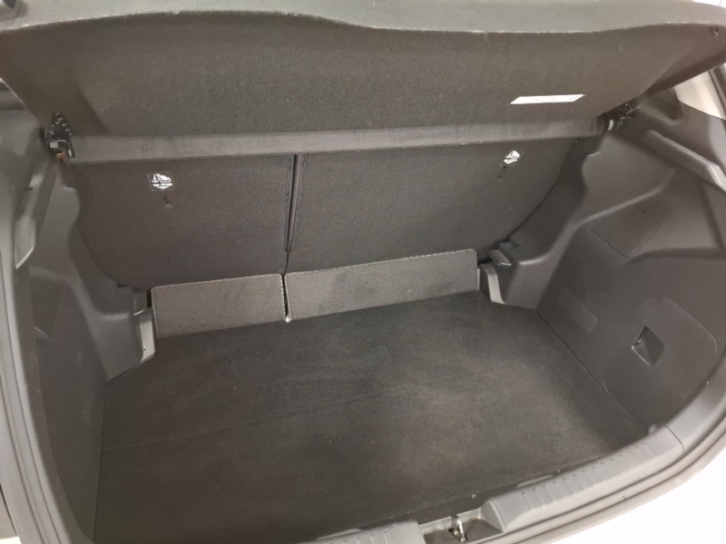 Used Toyota Yaris 2022 for sale - 77597392: Photo 8