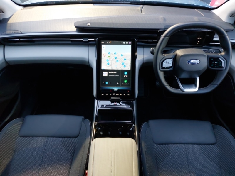 Used Ford Explorer 2025 for sale - 77004032: Photo 2