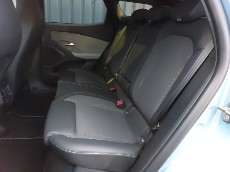 Used Ford Explorer 2025 for sale - 77004032: Photo 6