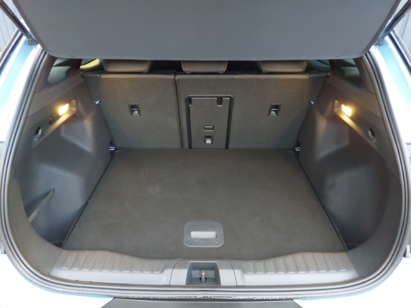 Used Ford Explorer 2025 for sale - 77004032: Photo 8