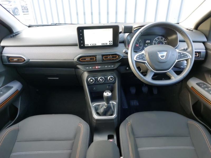 Used Dacia Sandero Stepway 2022 for sale - 77197228: Photo 2