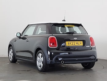 Used MINI Hatch 2022 for sale - 76666387: Photo