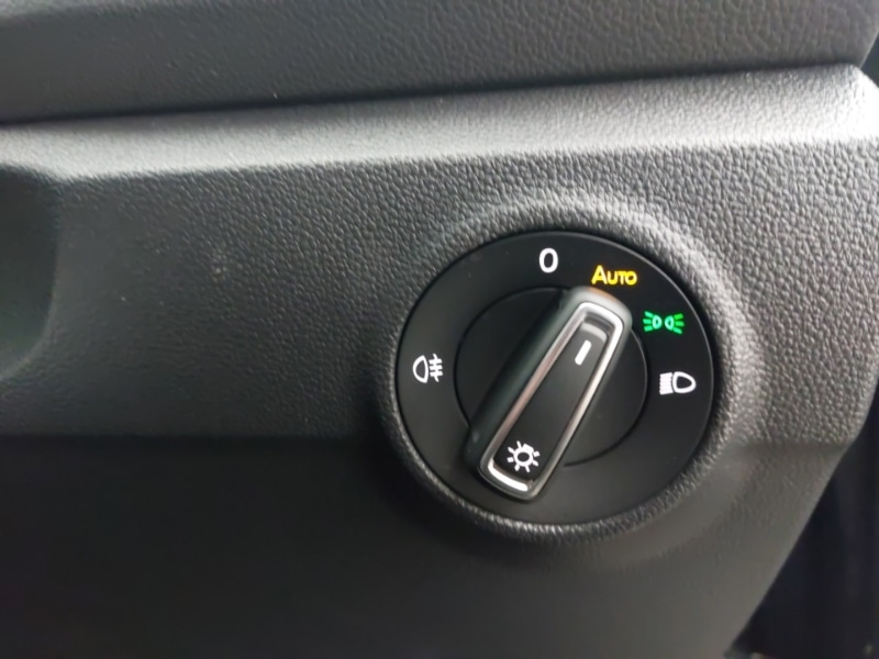 Used Volkswagen T-Roc 2025 for sale - 77035367: Photo 10