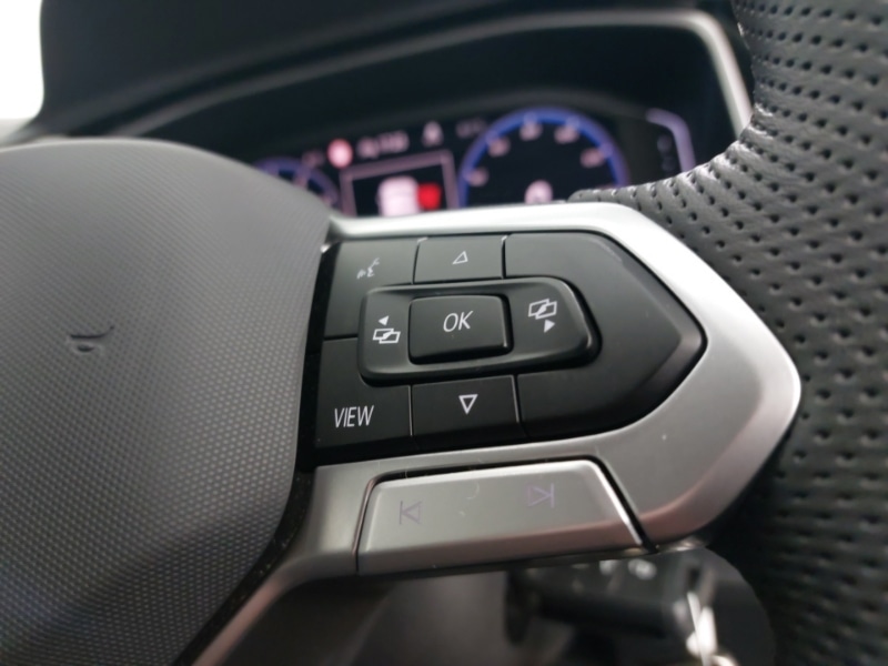 Used Volkswagen T-Roc 2025 for sale - 77035367: Photo 12