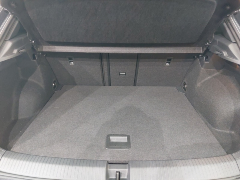 Used Volkswagen T-Roc 2025 for sale - 77035367: Photo 8