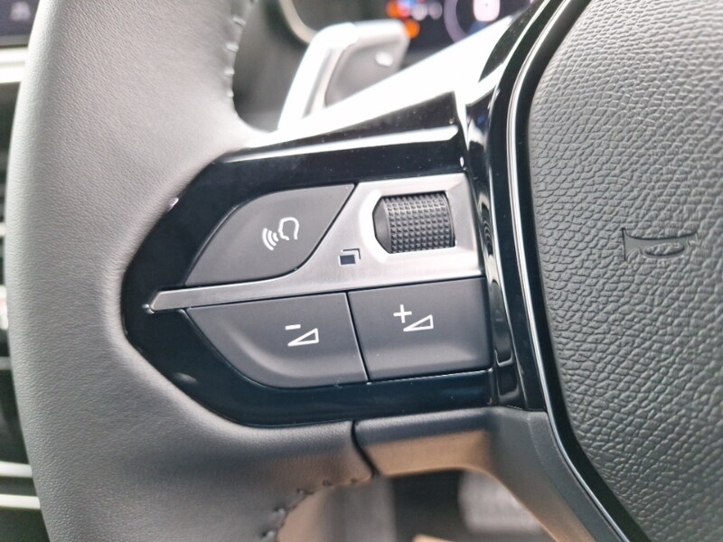 Used Peugeot 2008 2025 for sale - 76861500: Photo 12