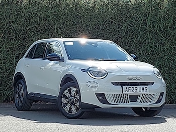 Used Fiat 600 2025 for sale - 77284899: Photo