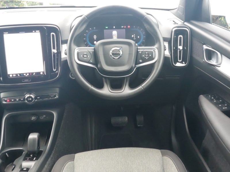 Used Volvo XC40 2024 for sale - 77142720: Photo 7