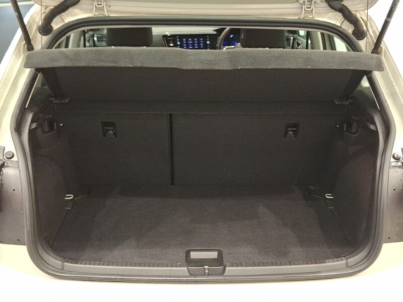 Used Volkswagen Polo 2023 for sale - 77273731: Photo 8