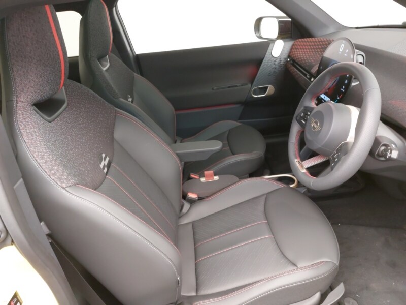 Used MINI Cooper 2025 for sale - 78225592: Photo 6