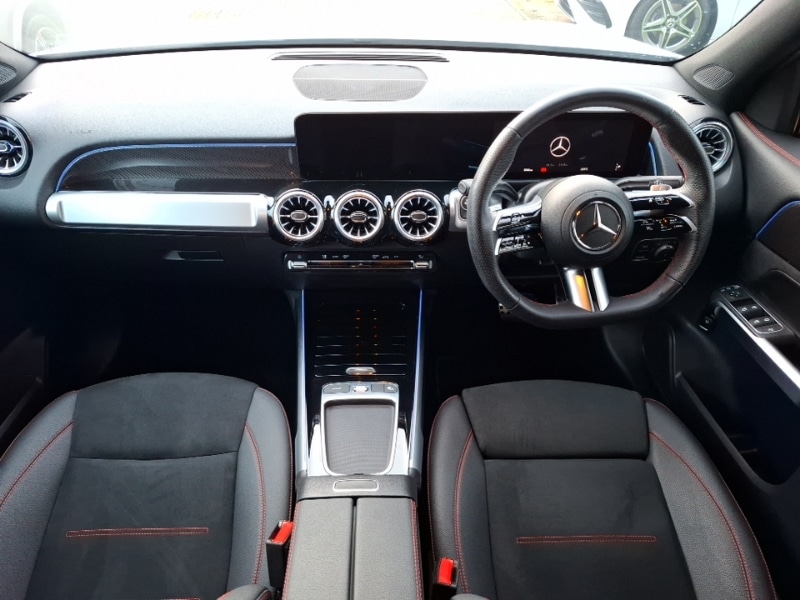 Used Mercedes-Benz GLB 2024 for sale - 76838660: Photo 2