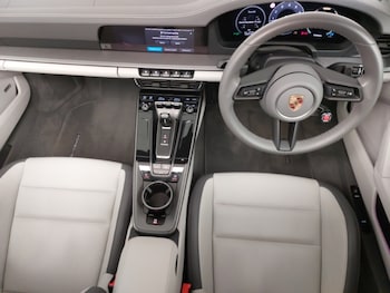 Used Porsche 911 2025 for sale - 78118335: Photo