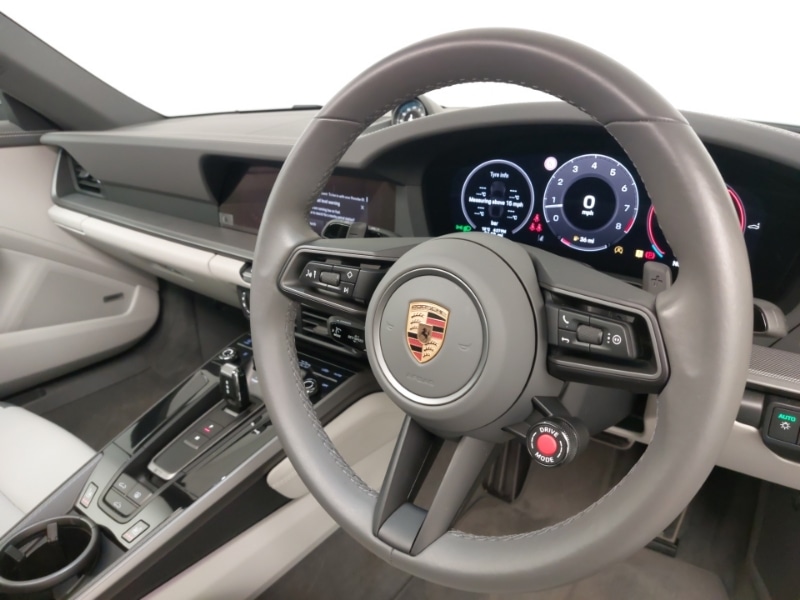 Used Porsche 911 2025 for sale - 78118335: Photo 5