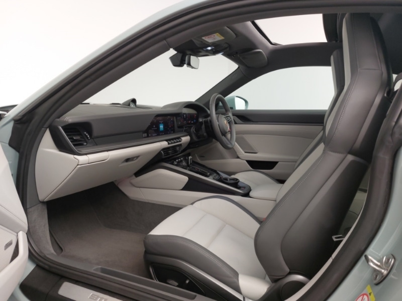 Used Porsche 911 2025 for sale - 78118335: Photo 7